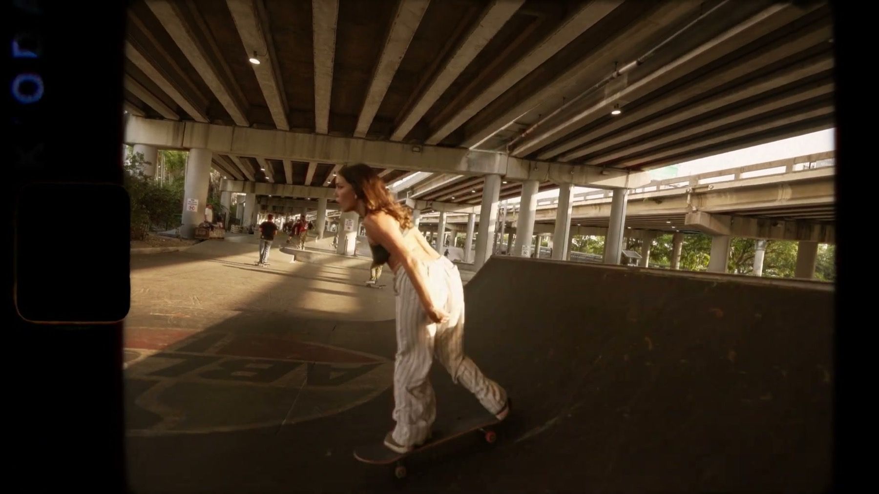 Skateboarding & Love, frame 2